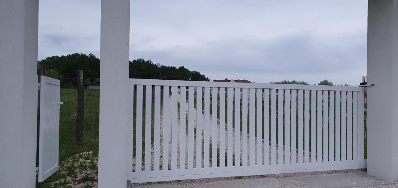 Apartmani Bojeresku Negotin Dış mekan fotoğraf